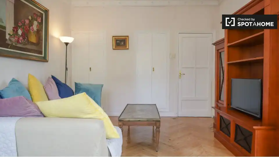 Flat with terrace to rent in Chamartín, imagen 4