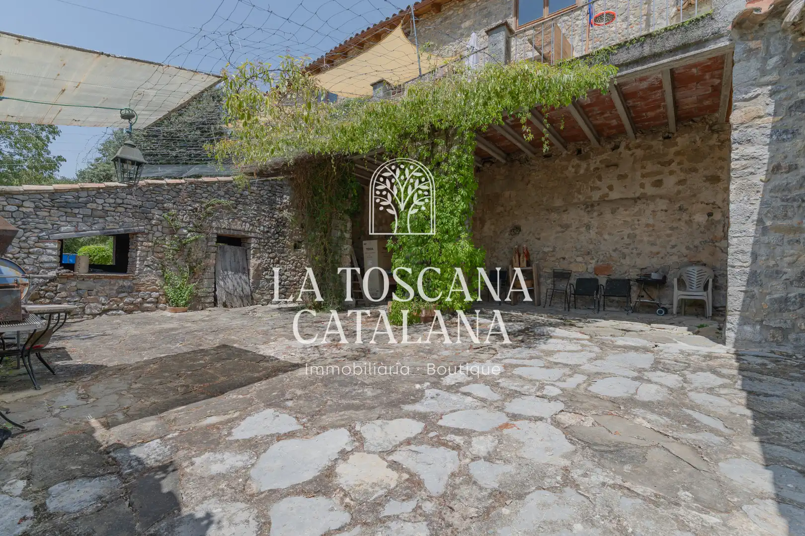 Finca rústica en venta en Sales de Llierca con Aire acondicionado, Calefacción y Jardín privado