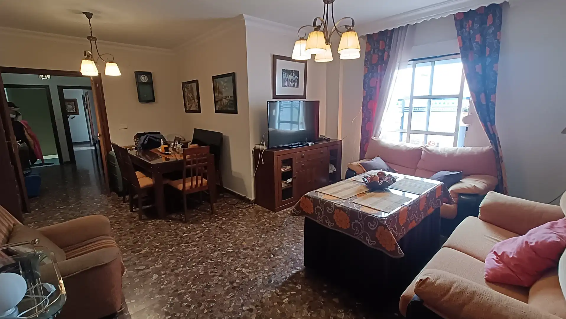 Sala d'estar de Casa o xalet en venda en Isla Cristina amb Terrassa, Moblat i Balcó