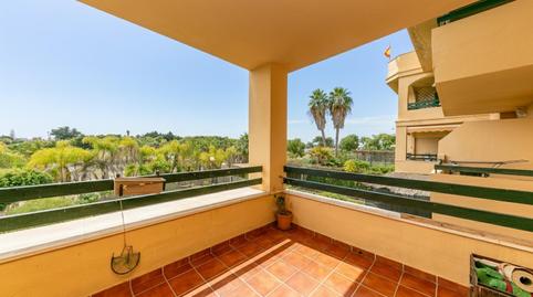 Foto 2 de Apartament en venda a La Concha - Resina Golf, Estepona