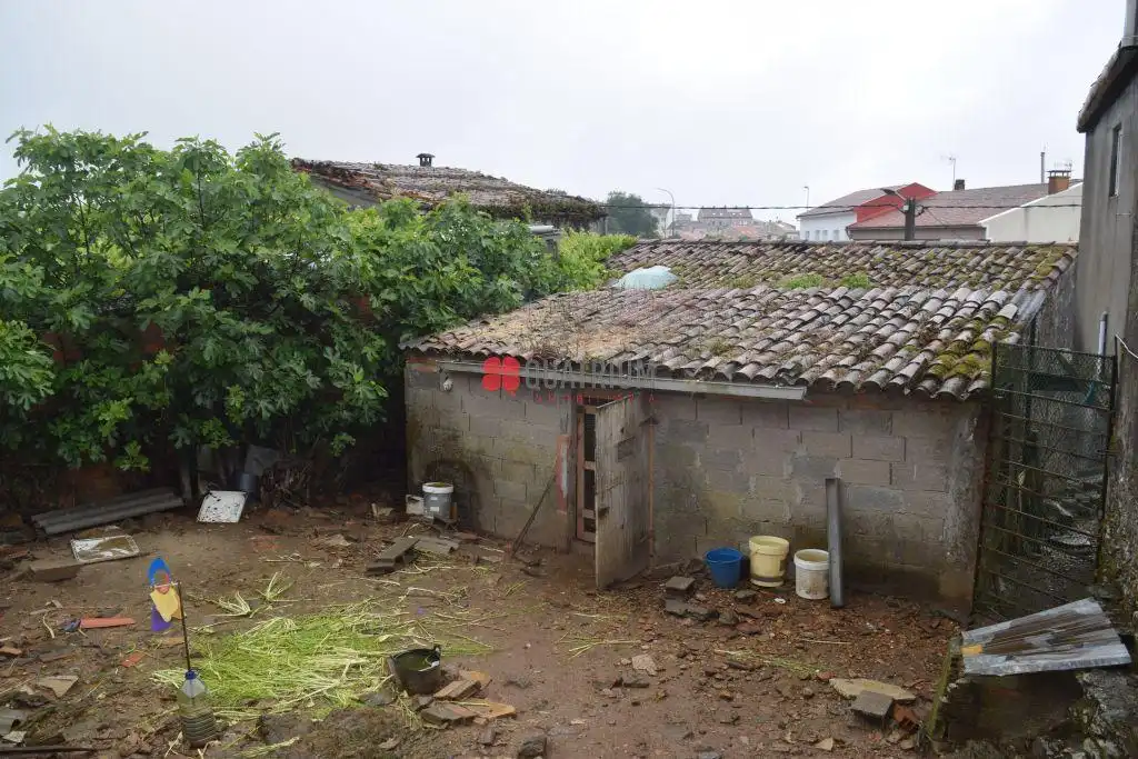Haus oder Chalet zum Verkauf in Santiago de Compostela  mit Privatgarten
