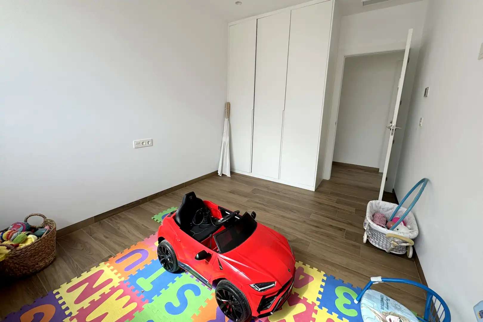 Parking de Casa o chalet de alquiler en Benijófar con Aire acondicionado, Calefacción y Jardín privado