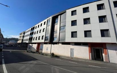 Vista exterior de Apartament en venda en Outes amb Calefacció, Parquet i Traster