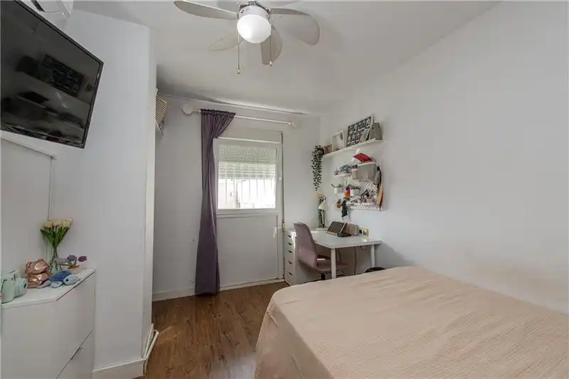 Schlafzimmer von Dachboden zum Verkauf in  Palma de Mallorca mit Klimaanlage, Terrasse und Abstellraum