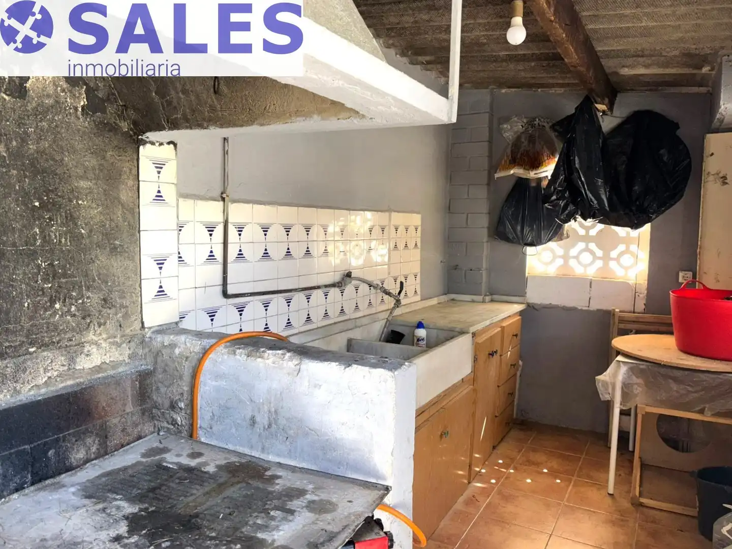 Cocina de Casa o chalet en venta en Montserrat con Jardín privado, Terraza y Trastero