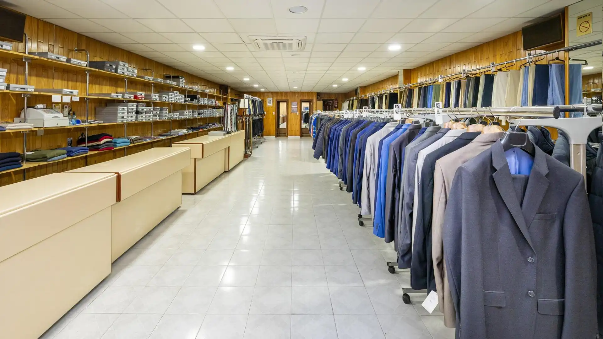 Local en venta en  Granada Capital con Aire acondicionado y Calefacción