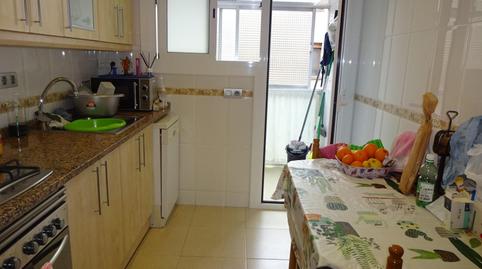 Foto 3 de Pis en venda a Rocafonda, Mataró