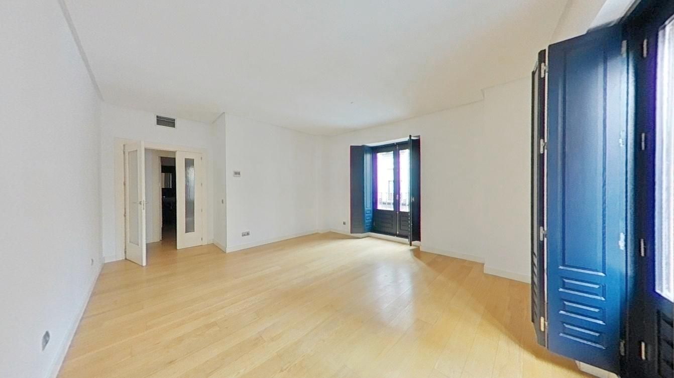 Sala de estar de Piso en venta en  Madrid Capital con Aire acondicionado, Calefacción y Horno
