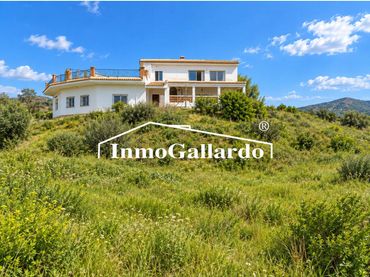 House with garden for sale in Vélez-Málaga ciudad