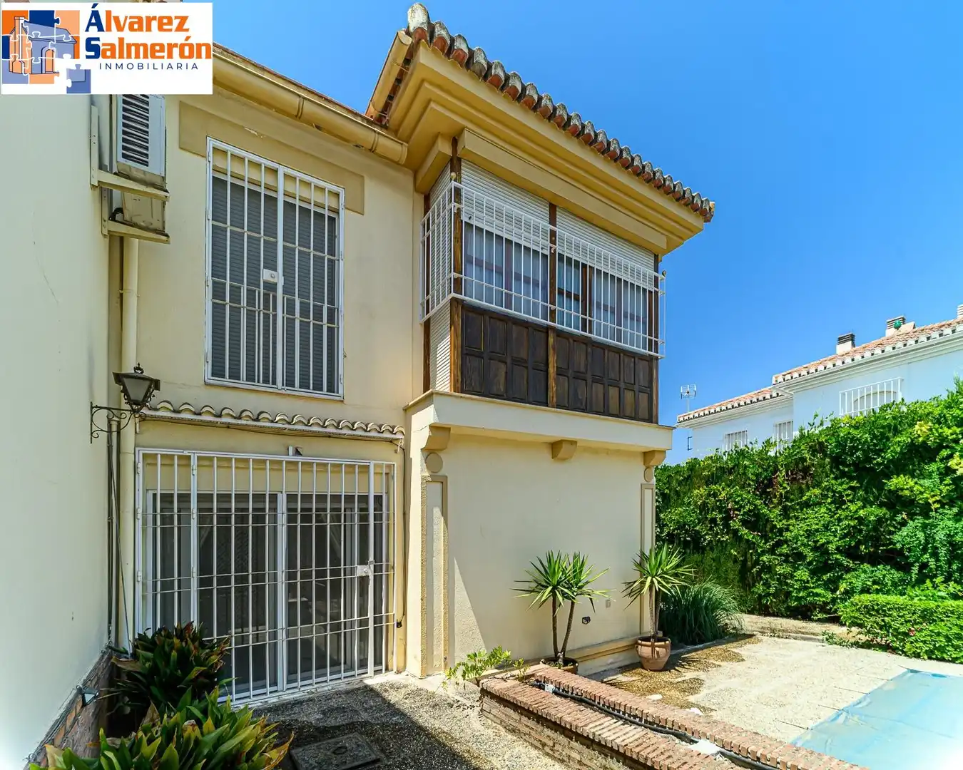 Vista exterior de Casa o chalet en venta en Albolote con Piscina