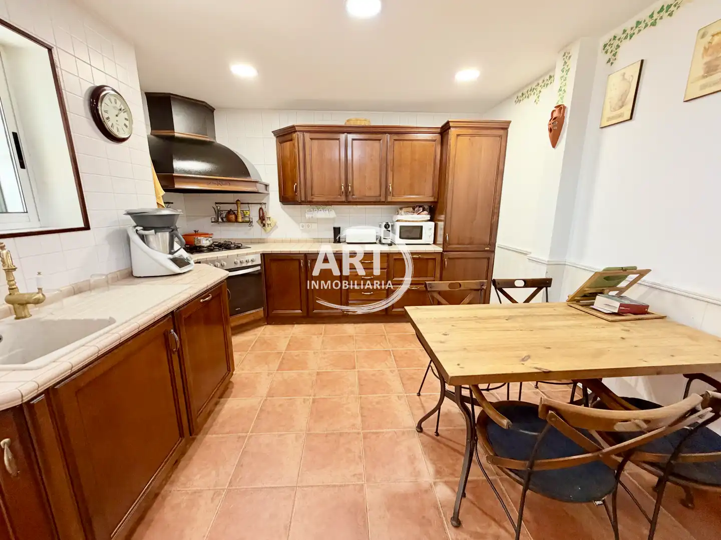 Cuina de Casa o xalet en venda en San Antonio de Benagéber amb Aire condicionat, Calefacció i Jardí privat