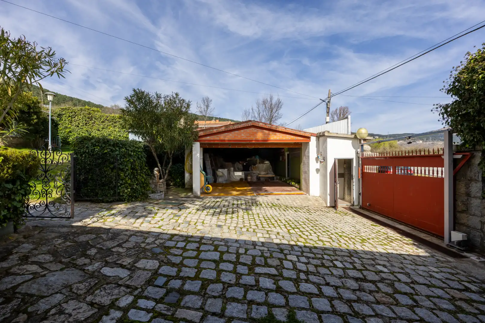 Vista exterior de Casa o chalet en venta en Guadarrama con Calefacción, Terraza y Trastero