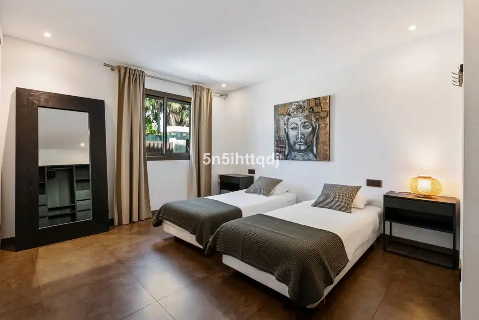 Chalet con piscina en venta en Benahavís pueblo, imagen 14