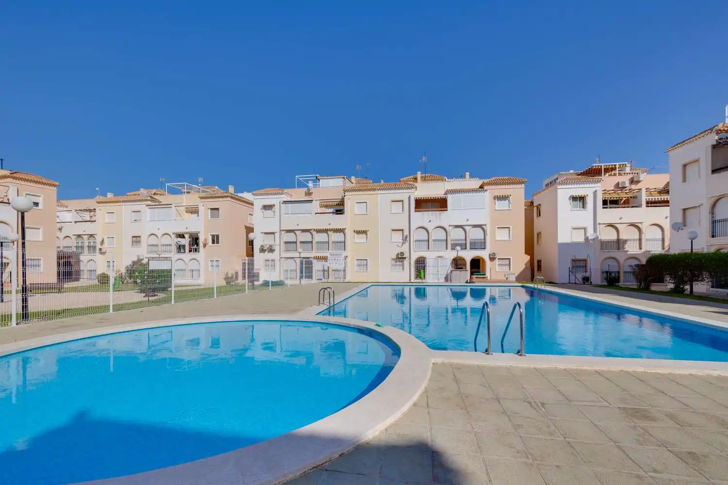 Apartamento con piscina en venta en N/A, imagen 4