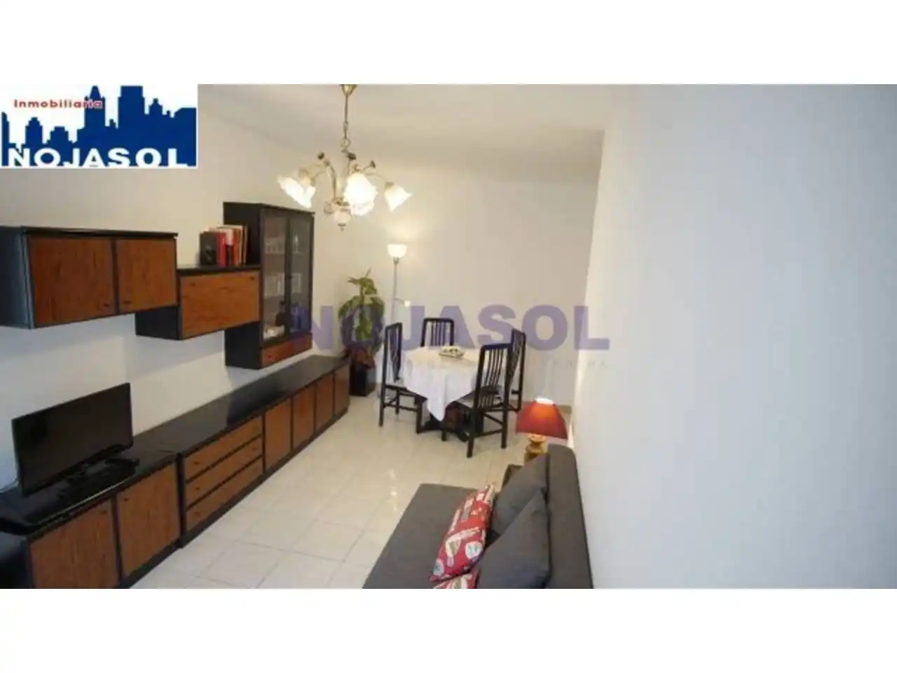 Sala de estar de Apartamento de alquiler en Noja con Terraza y Amueblado