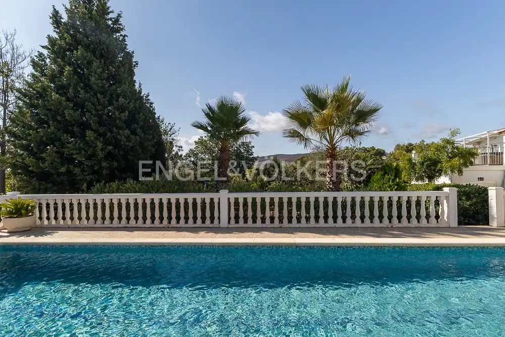 Piscina de Casa o chalet de alquiler en Turís con Aire acondicionado, Calefacción y Jardín privado