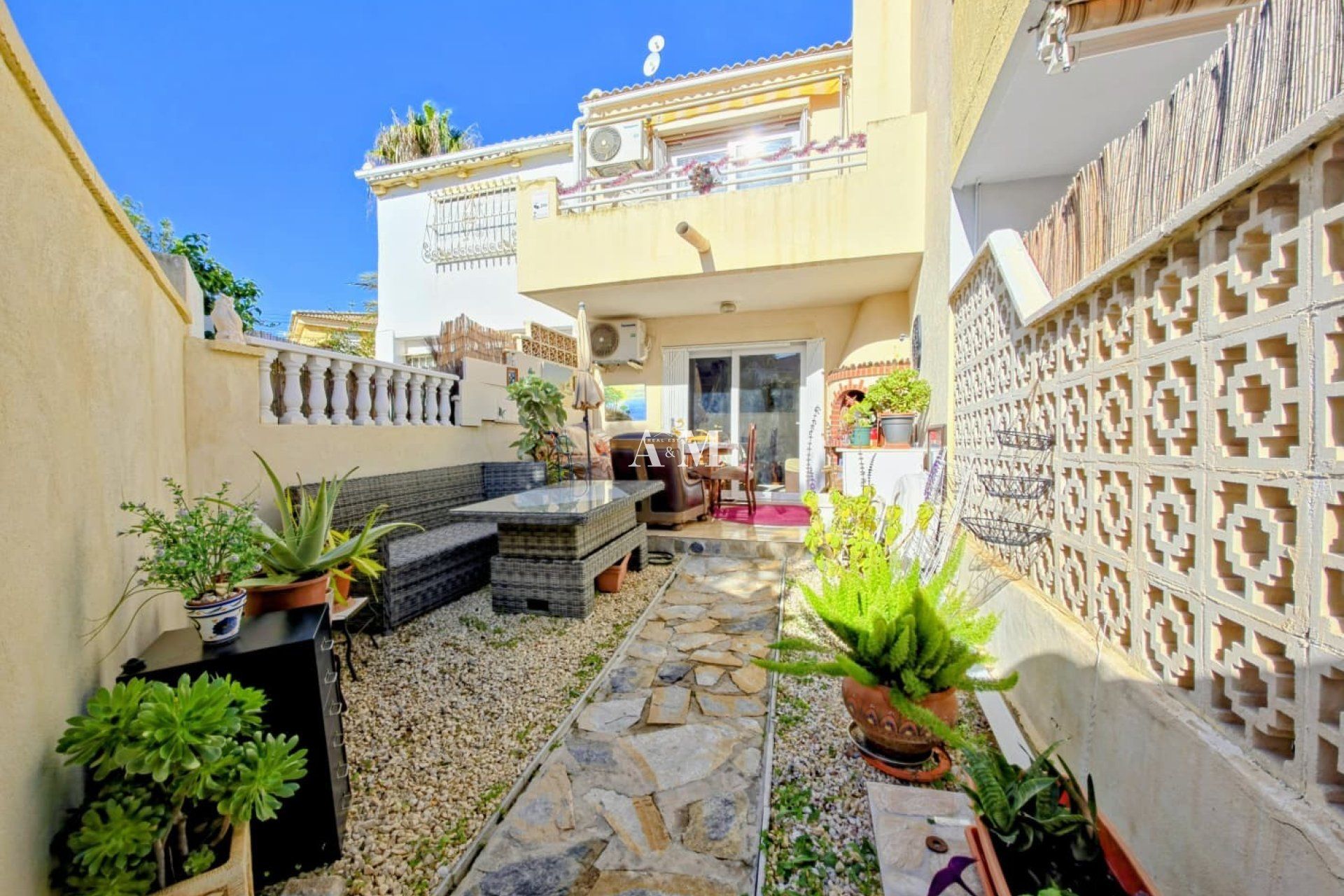Garden of Single-family semi-detached to rent in Torrevieja  with Air Conditioner, Heating and Private garden