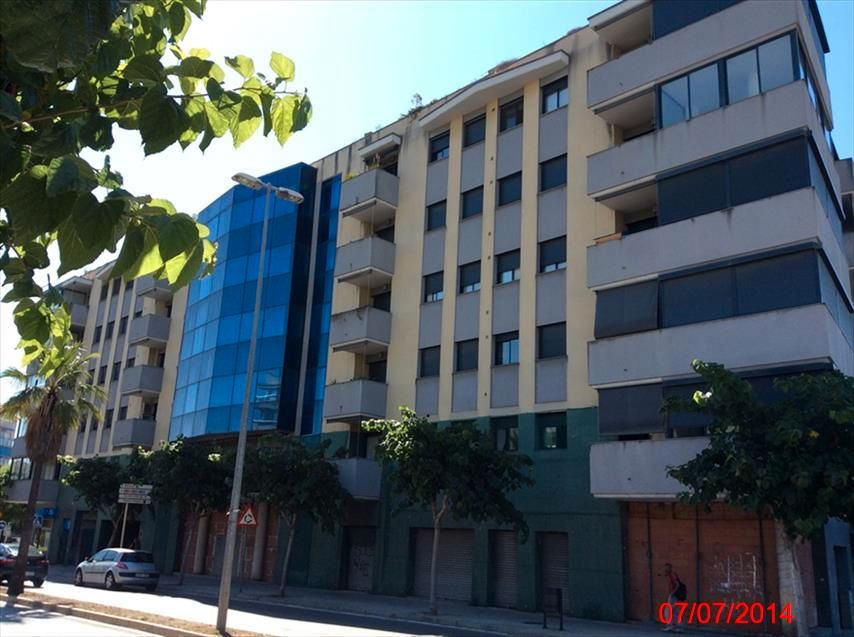Vista exterior de Garatge en venda en Vilanova i la Geltrú