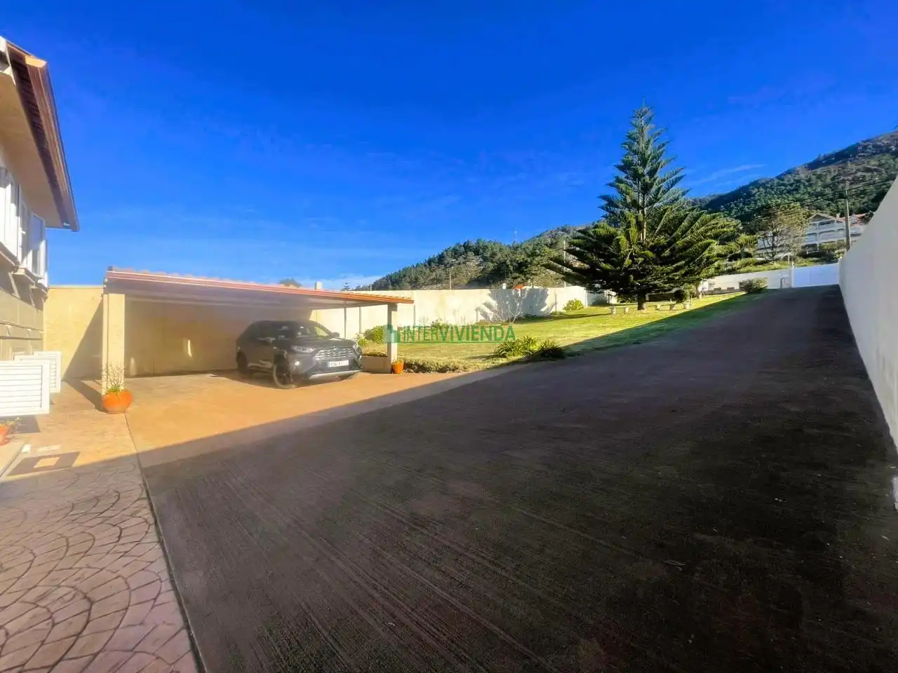 Parking de Casa o chalet en venta en Oia con Calefacción, Jardín privado y Trastero