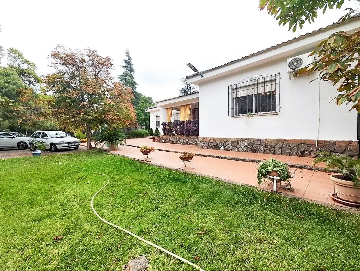 Casa o xalet en venda a CM-4110, PAU 2-600