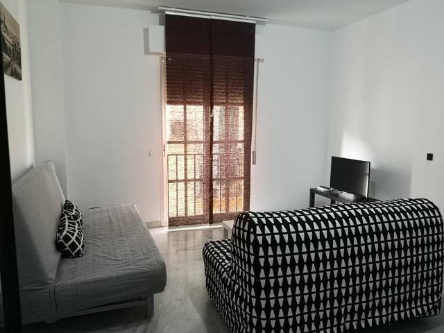 Apartamento en Alquiler en Doctor Barraquer - G. Renfe - Policlínico