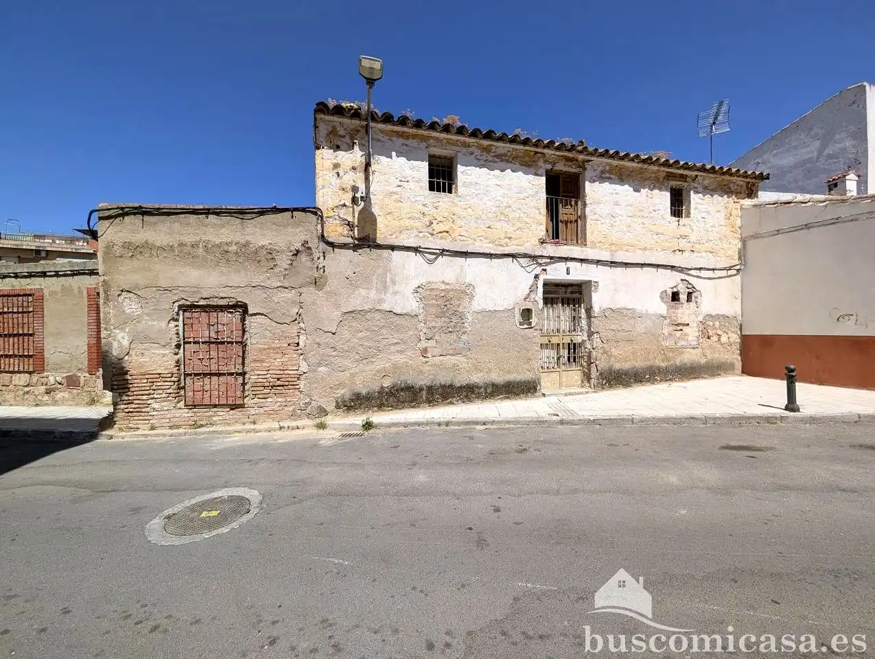 Exterior view of Residential for sale in Linares