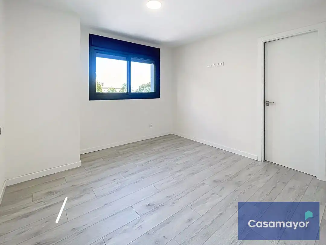 Habitación de Piso de alquiler en Alicante / Alacant con Aire acondicionado, Calefacción y Trastero