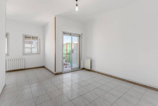 Piso en Venta en Carrer de Ramon Albó en El Congrés i els Indians