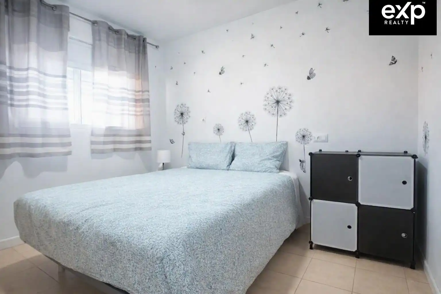 Habitación de Estudio en venta en O Grove   con Calefacción, Terraza y Amueblado