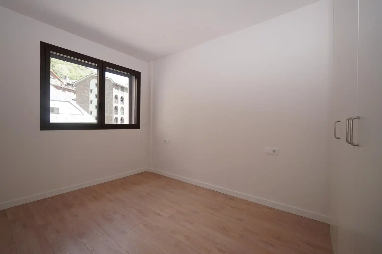 Piso con terraza en alquiler en Encamp pueblo, imagen 3