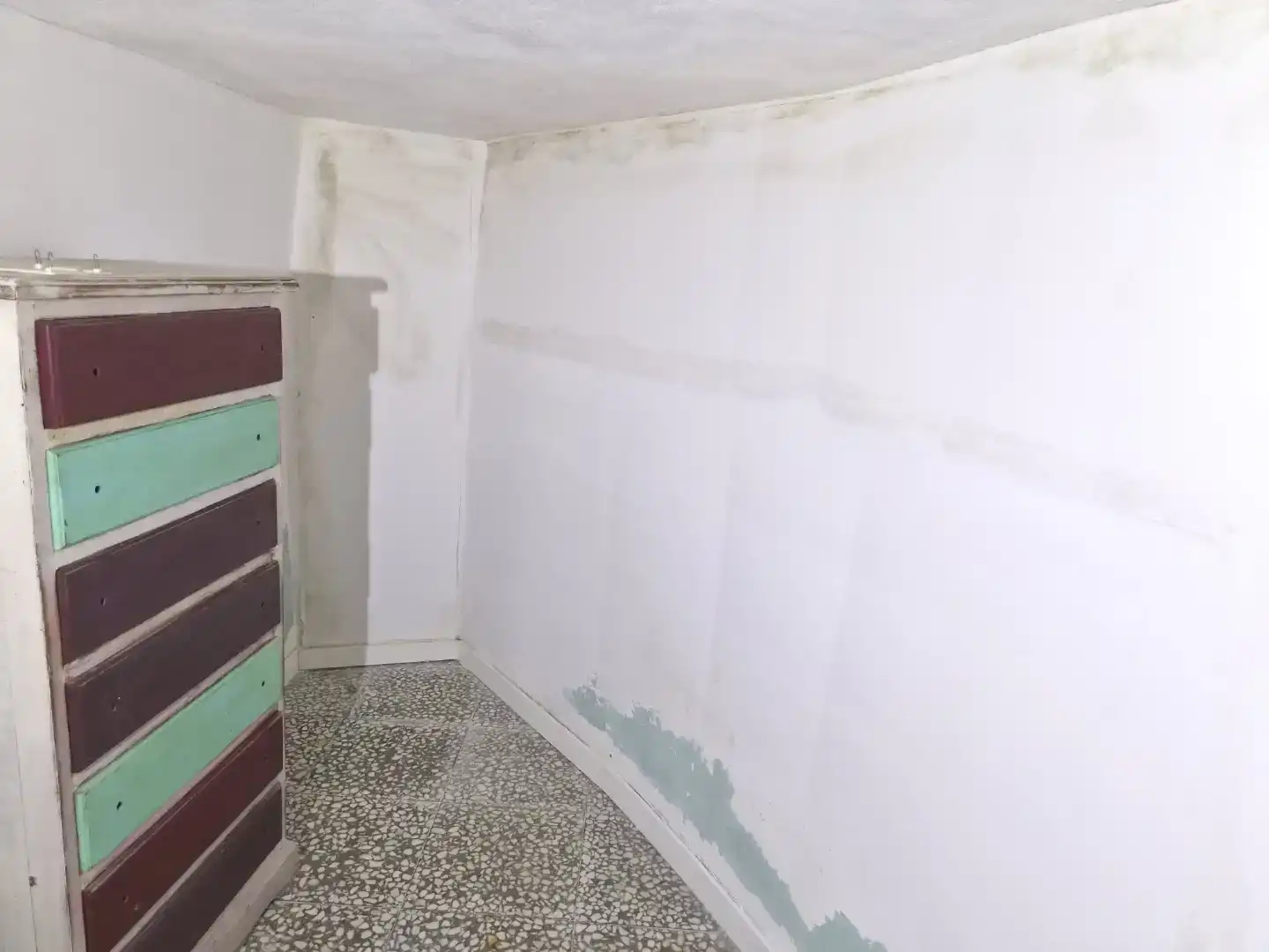 Piso en venta en Algatocín con Amueblado, Horno y Lavadora