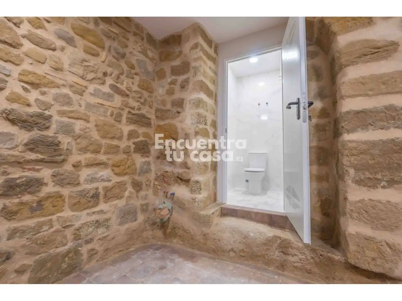 Badezimmer von Maisonette zum Verkauf in Labastida / Bastida mit Heizung, Abstellraum und Alarm