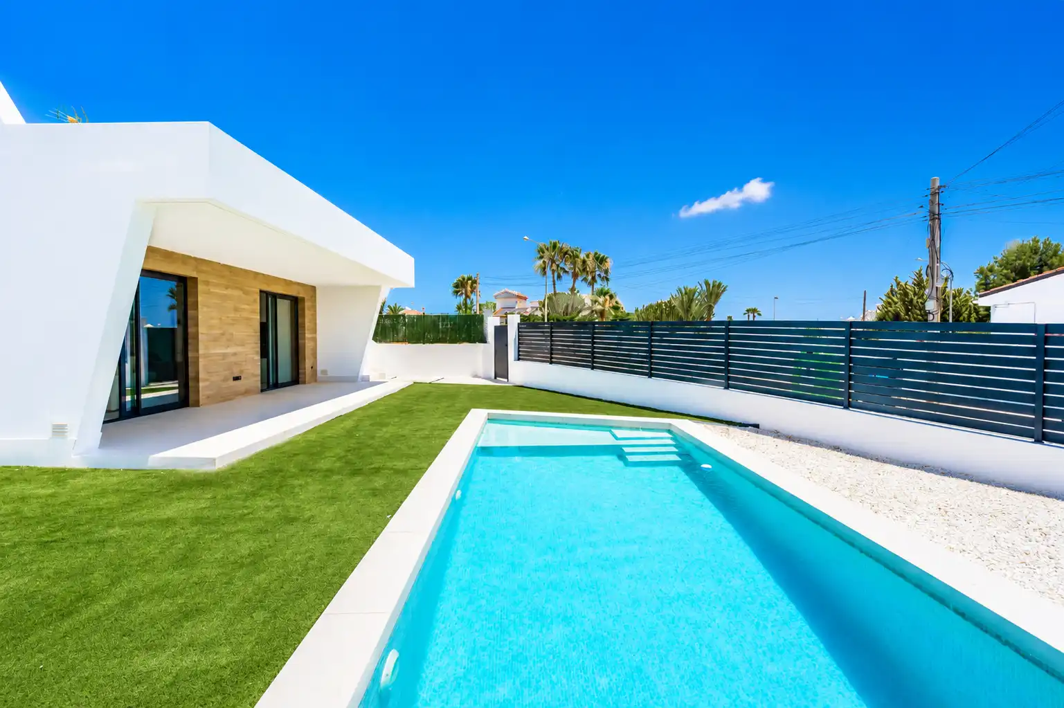 Casa con piscina en venta en Benijófar, imagen 3