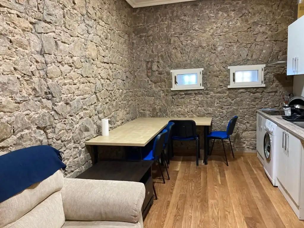 Flat for rent in Calle de la Cámara, Centro
