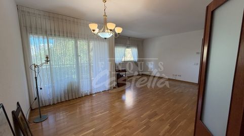 Piso amplio y luminoso en Pla den Boet, MataróTe presentamos este piso de 120 m construidos, ideal para quienes buscan amplitud, c
