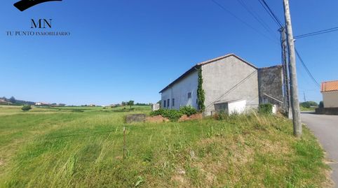 Casa tradicional con gran potencial y espectacular parcela urbana de 2.420 m2 en Hinojedo, Suances, immagine 4