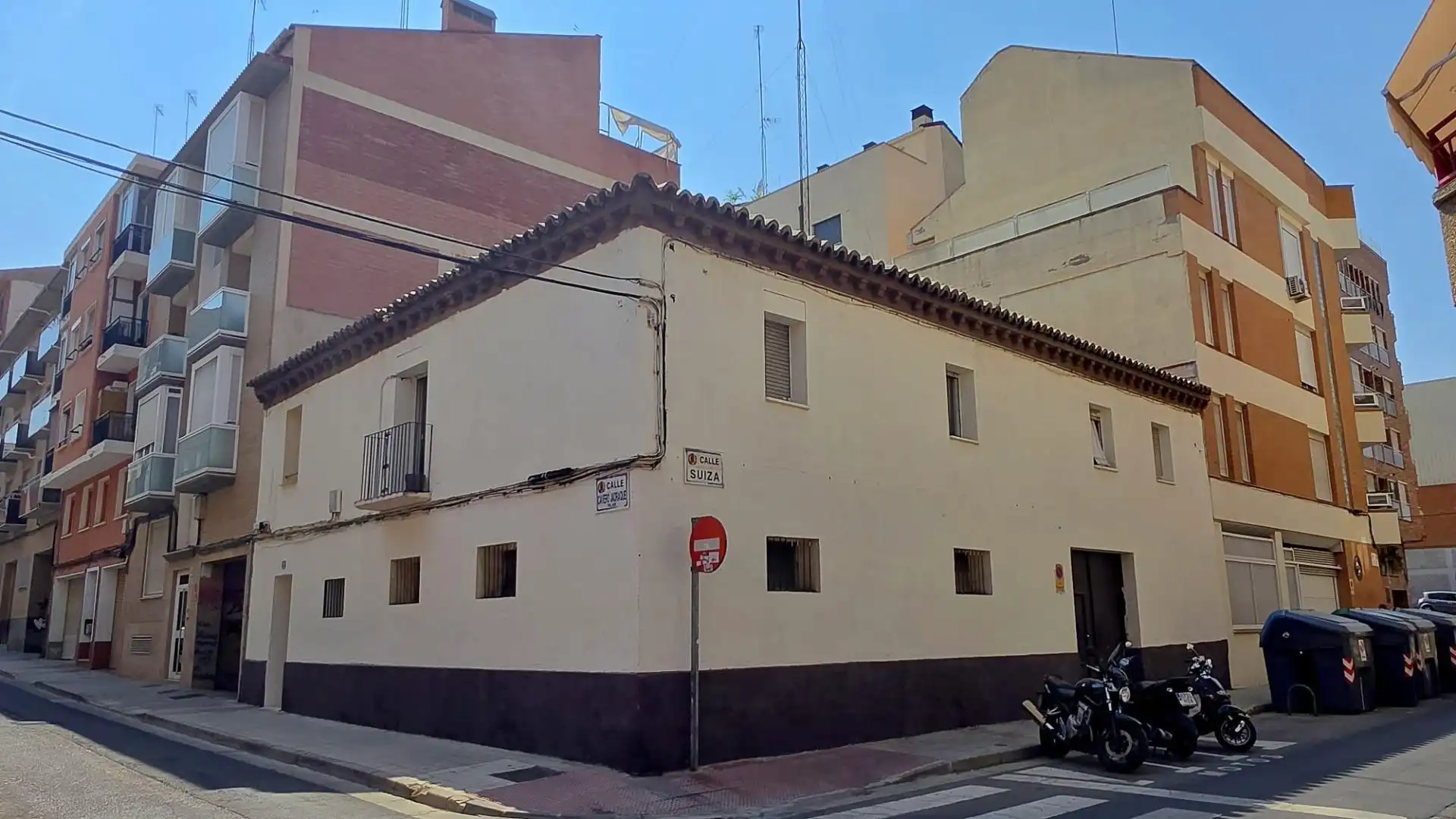 Vista exterior de Casa o chalet en venta en Zaragoza con Calefacción y Amueblado