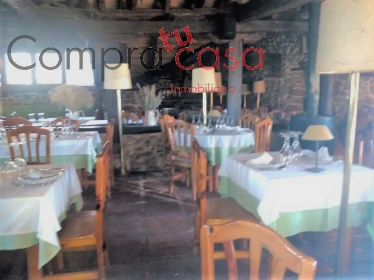 Local comercial en venda a Torrecaballeros, imagen 14