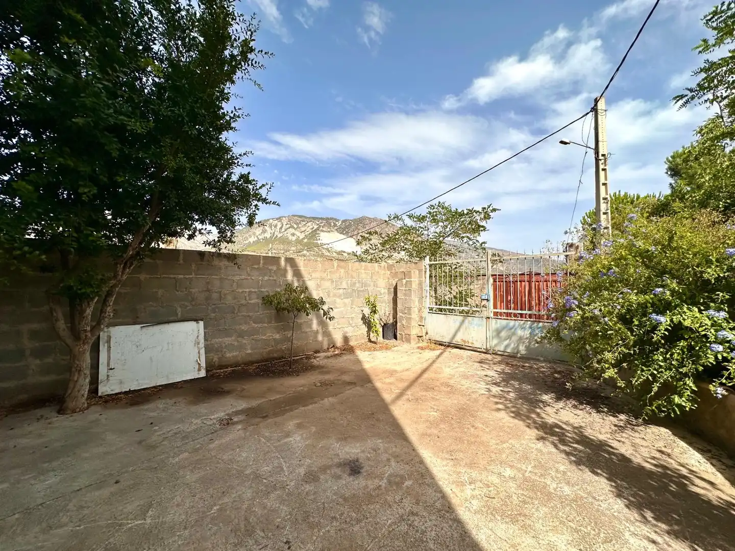 Houses for sale in Calle durcal, Dúrcal