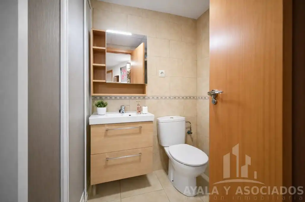 Baño de Piso en venta en La Unión con Aire acondicionado, Calefacción y Terraza