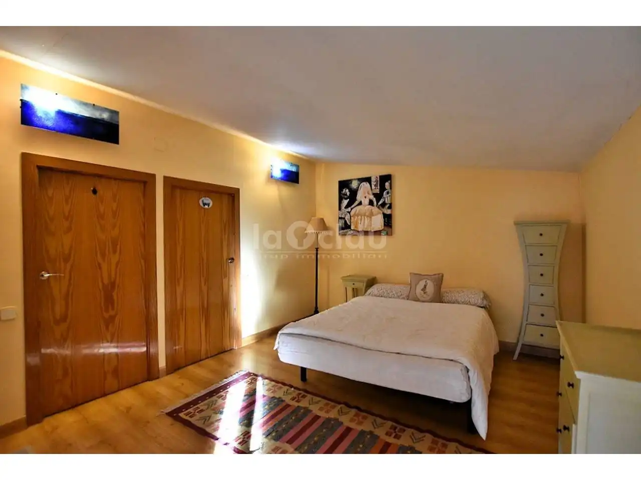 Dormitori de Dúplex en venda en Manlleu amb Calefacció, Parquet i Terrassa