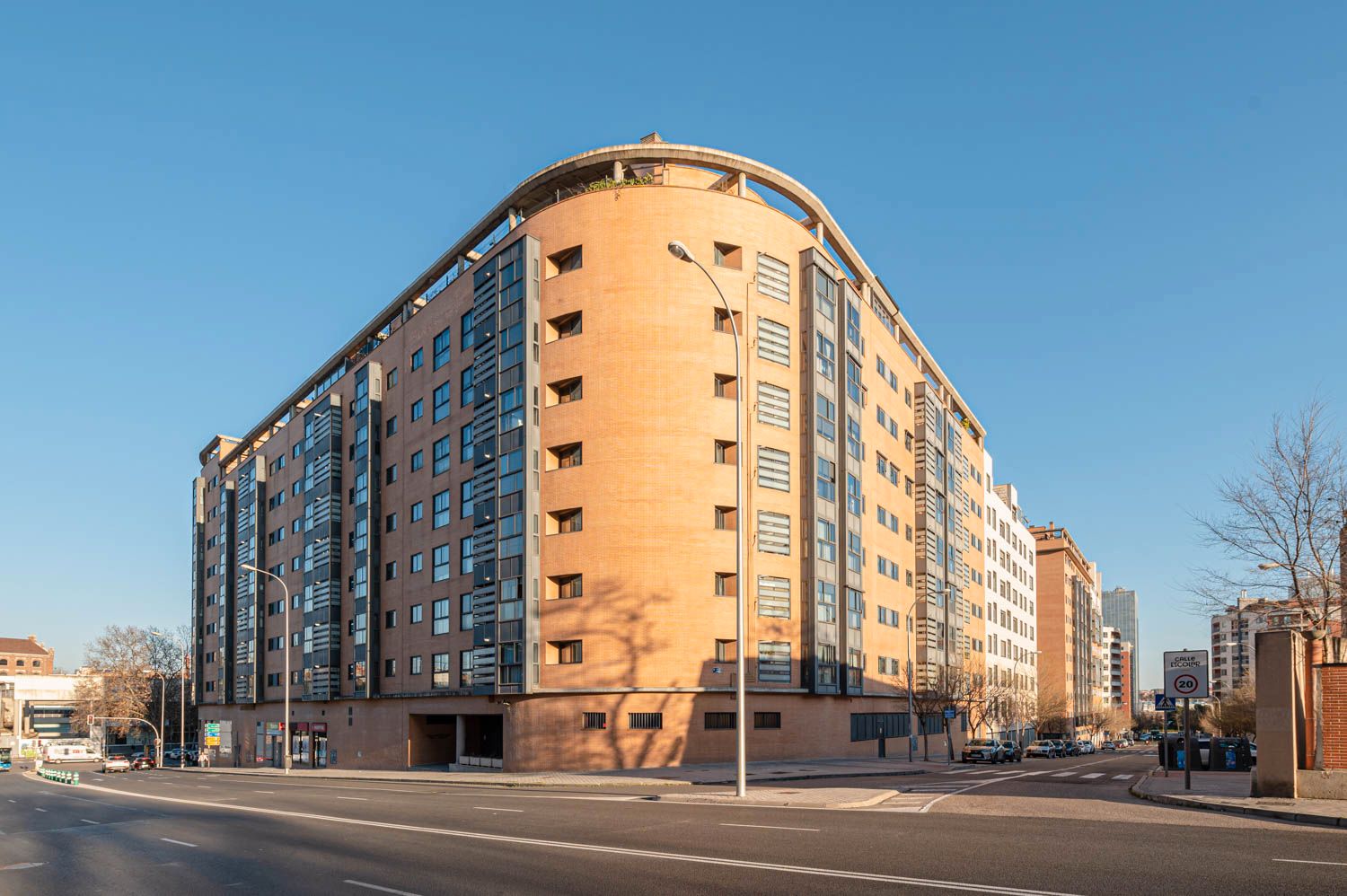 Vista exterior de Pis en venda en  Madrid Capital amb Aire condicionat, Parquet i Traster