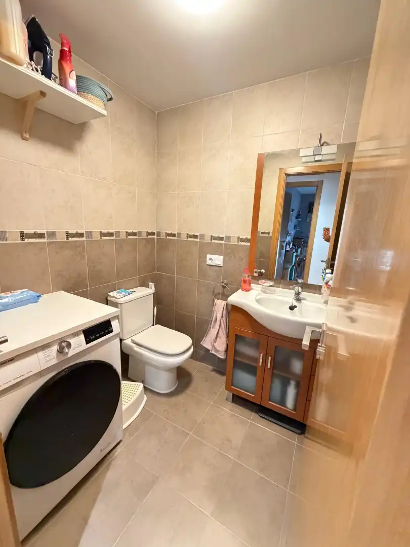 Baño de Piso en venta en Arroyo de la Encomienda con Calefacción, Parquet y Terraza
