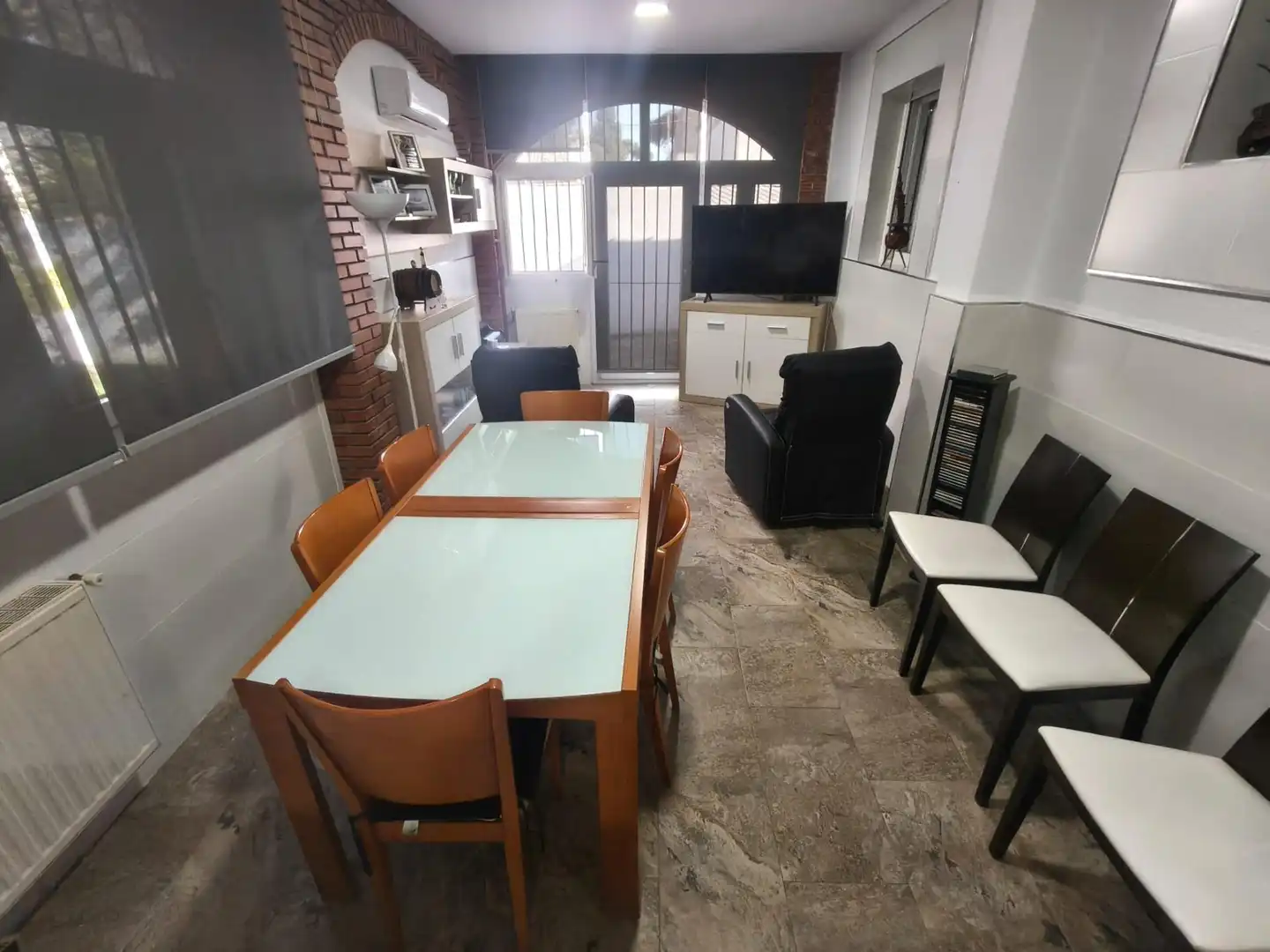 Menjador de Casa o xalet en venda en Chiclana de la Frontera amb Aire condicionat, Jardí privat i Traster