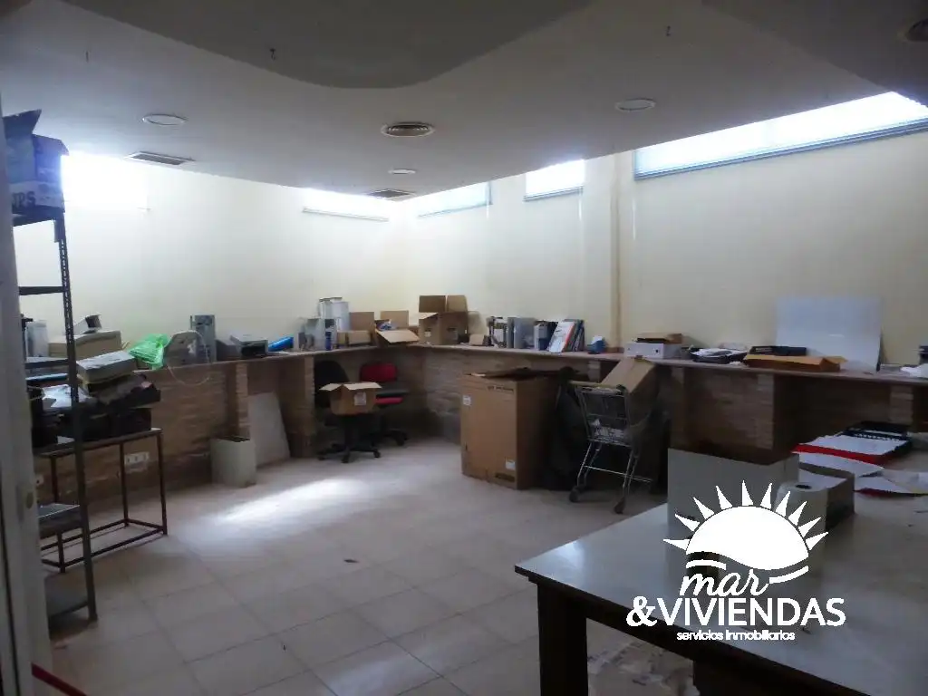 Business premises for sale in Calle Velarde 11, imagen 4