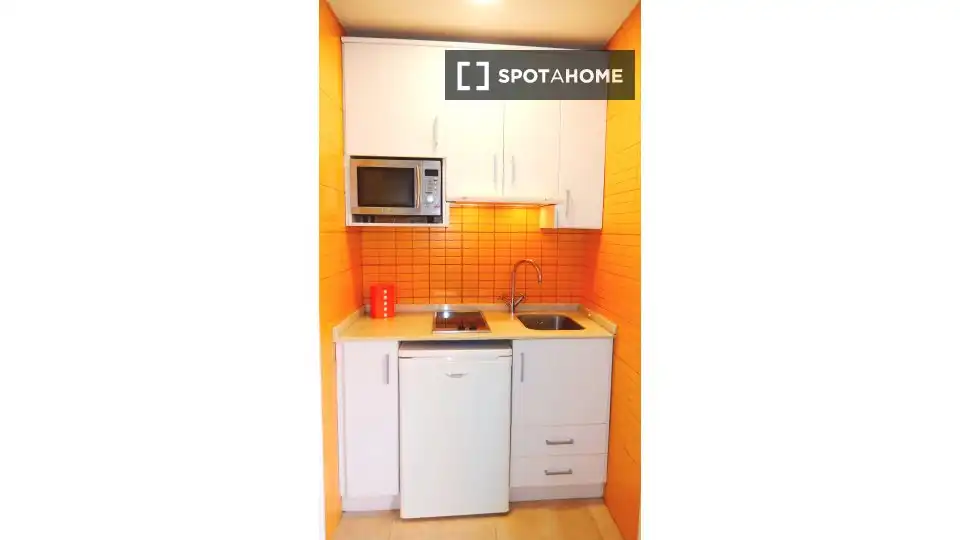 Kitchen of Study for share in Murcia  with Air Conditioner, Terrace and Furnished