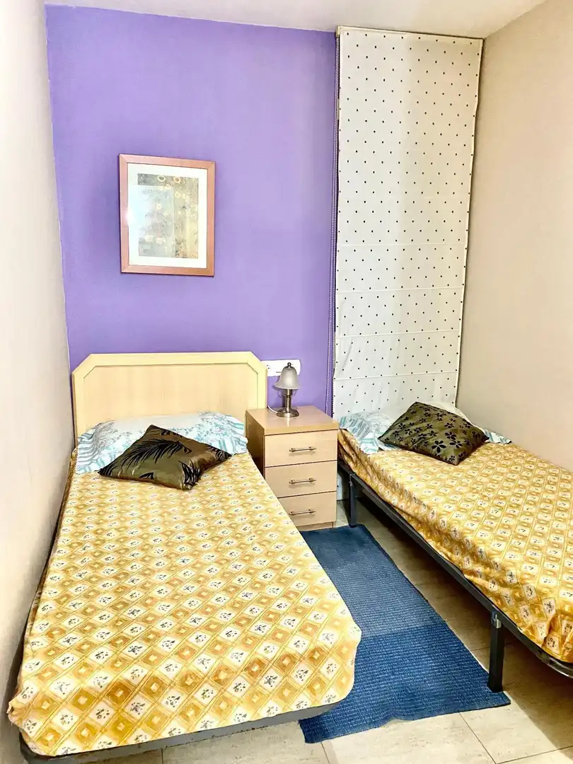 Schlafzimmer von Erdgeschoss zum Verkauf in Calafell mit Terrasse und Balkon