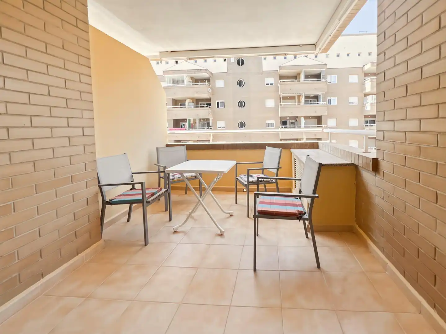 Terraza de Apartamento en venta en Oropesa del Mar / Orpesa con Aire acondicionado, Calefacción y Jardín privado