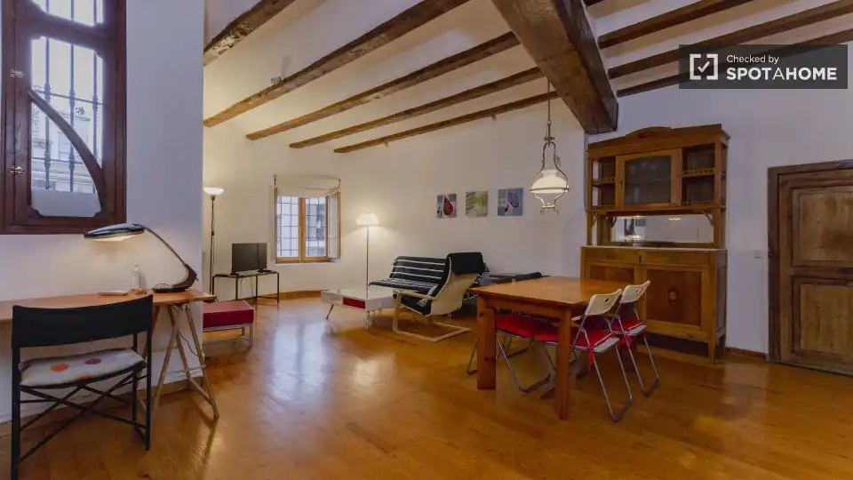 Appartamento in affitto a Ciutat Vella, imagen 5