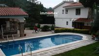 Swimming pool of House or chalet for sale in Pallejà  with Air Conditioner, Storage room and Swimming Pool